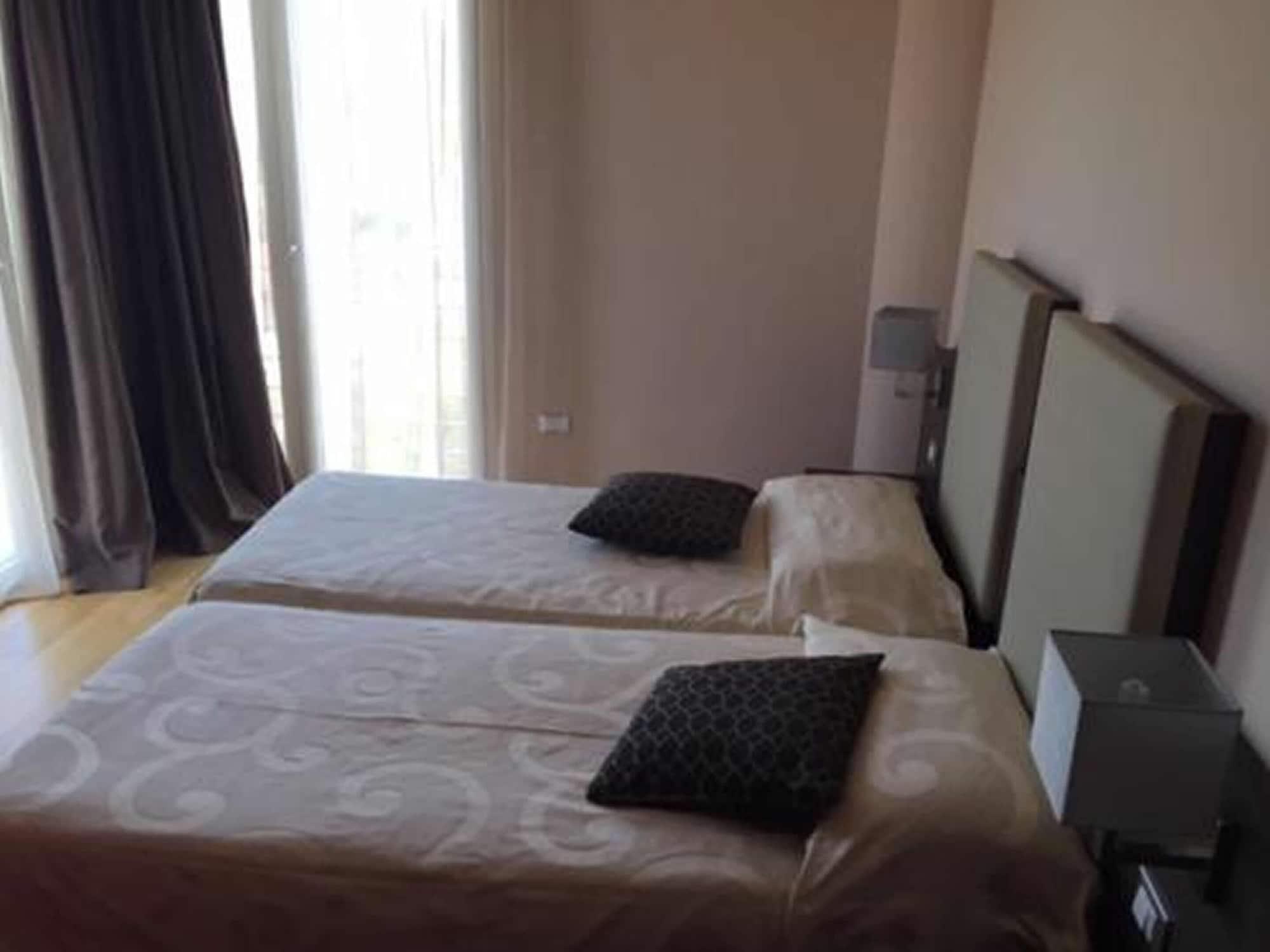 Zen Hotel Versilia Марина ди Пиетрасанта Екстериор снимка