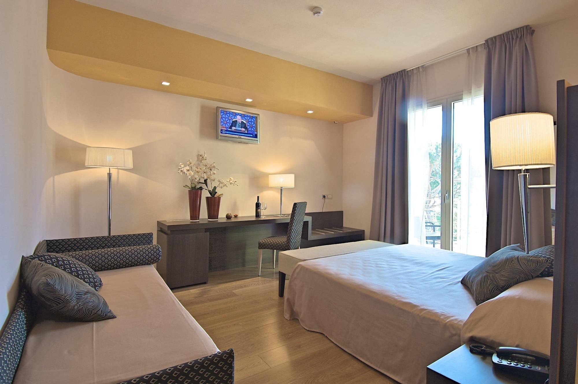 Zen Hotel Versilia Марина ди Пиетрасанта Екстериор снимка