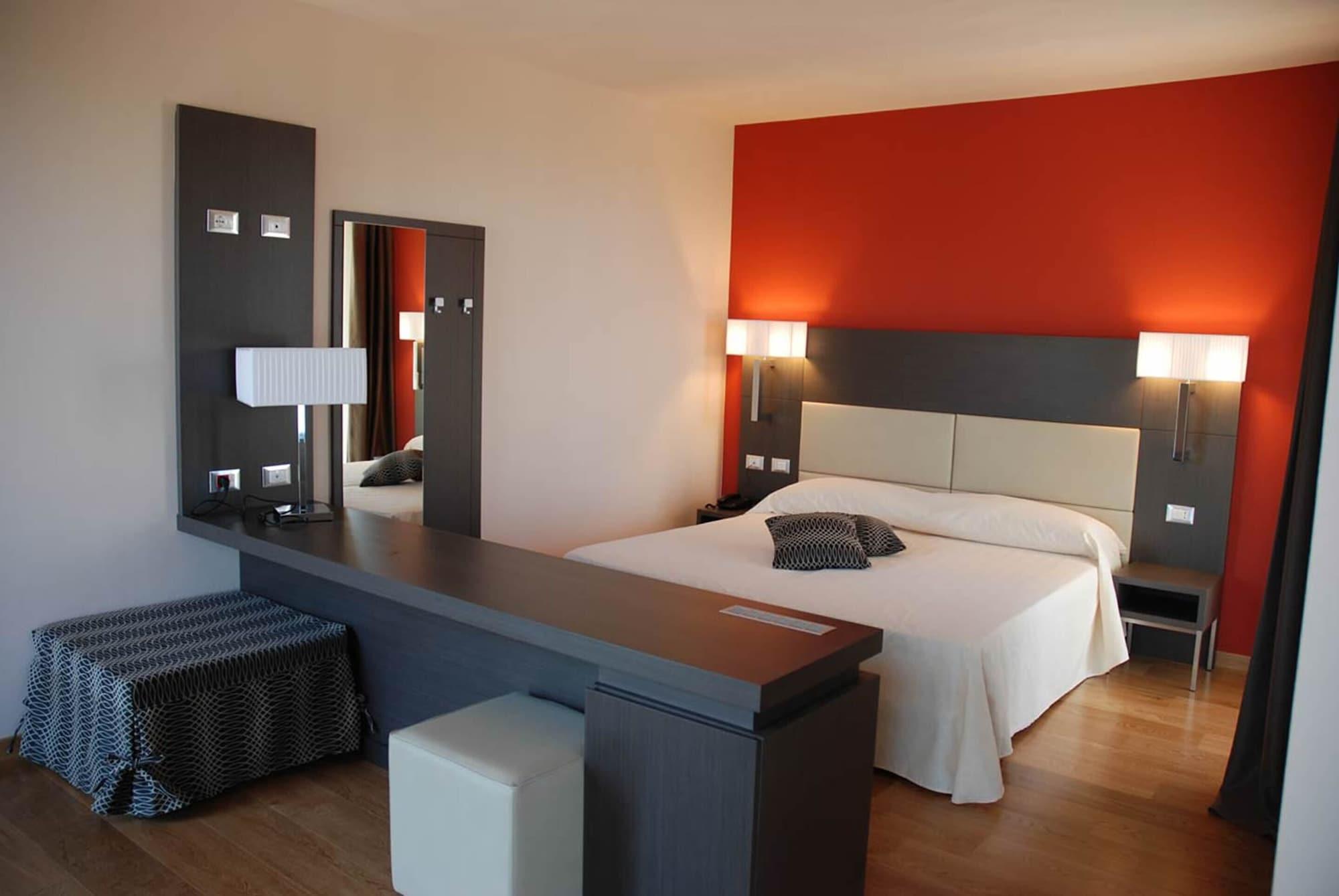 Zen Hotel Versilia Марина ди Пиетрасанта Екстериор снимка